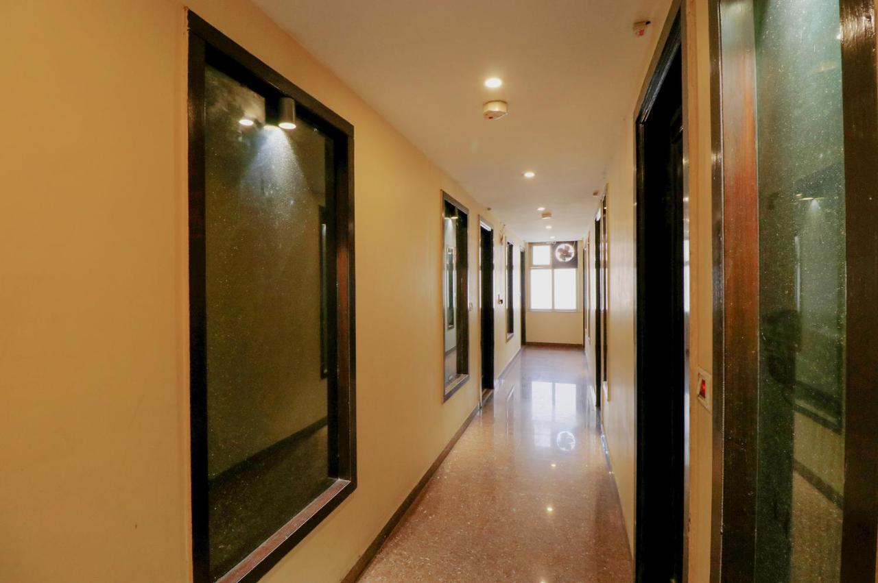 Staybook Hotel Aira New Delhi Railway Station Paharganj Exterior foto