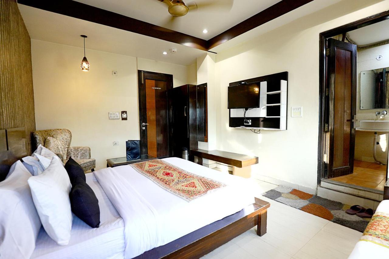 Staybook Hotel Aira New Delhi Railway Station Paharganj Exterior foto