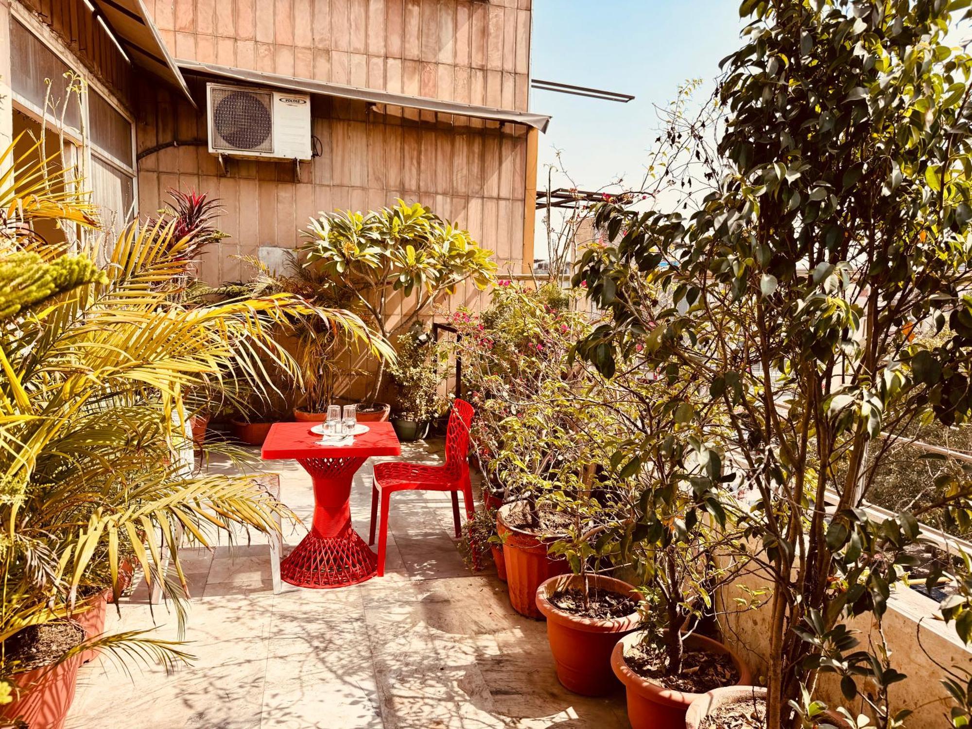 Staybook Hotel Aira New Delhi Railway Station Paharganj Exterior foto